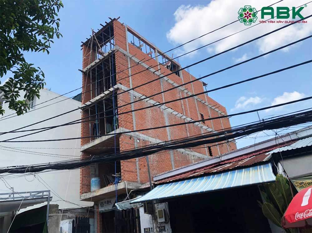Xây dựng nhà phố 5 tầng quận Tân Phú